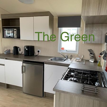 Home From Home Lettings At Tattershall Lakes - The Green Bagian luar foto